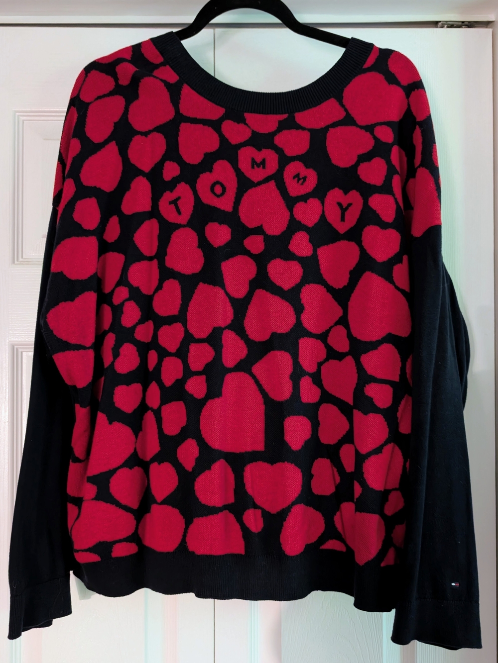 Tommy Hilfiger Navy & Red Heart Pattern Crewneck Sweater